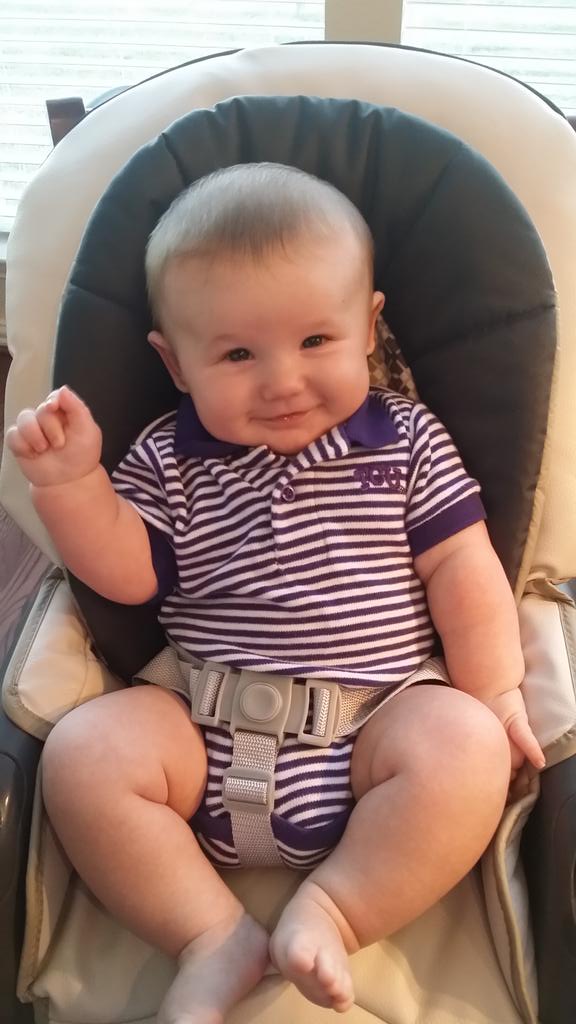 DJKlein13's tweet photo. Go Frogs! #BeatKSU http://t.co/nzCMgJm9UN