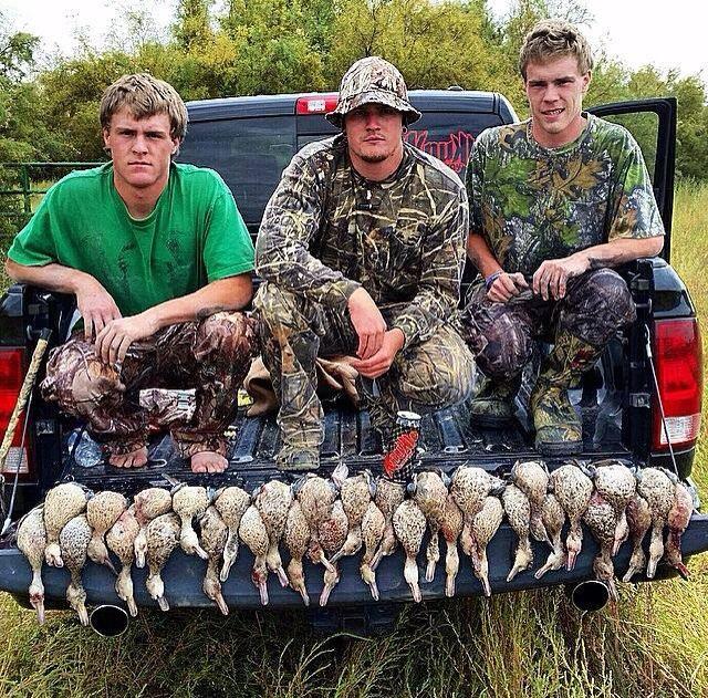 knukleenergy's tweet photo. @BSHC_ARK be sure to keep your eyes out for #knukleenergy TV this season #spectrashot @Topcaliberoutdo #dakotadecoys http://t.co/JoY26CHn0z