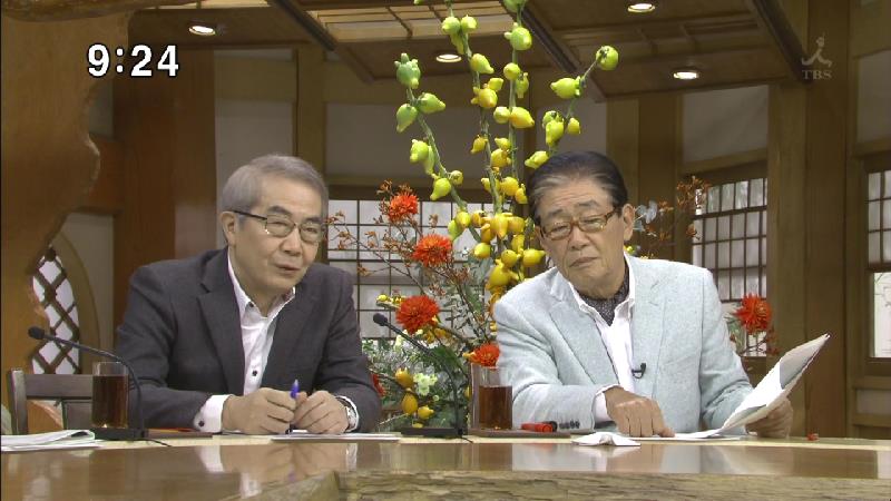 サンデーモーニングのスタンスがよくわかるコメント群 Rt Babi Sano 田中秀征 警察に追われた者を寮に匿っても警察は手が出せなかった 関口宏 自治権があった 西崎文子 自治権は非常に重要 サンデーモーニング 令和 時代もユーロ売り Scoopnest