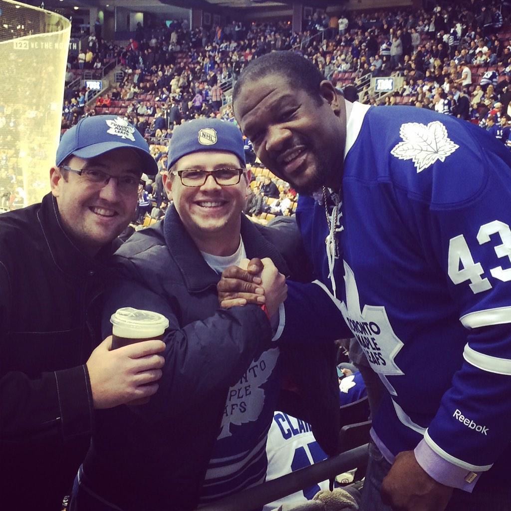 GAdv_Mayor's tweet photo. @riddickbowe great to meet you, champ! Go Leafs Go! #TMLtalk http://t.co/X6Ag5F3GUE
