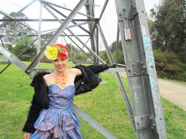 sisteroutlaws's tweet image. #frocktober 28 love is a battlefield frock. 4 days to go. #gettingdesperate
Donate! frocktober.everydayhero.com/au/julianne