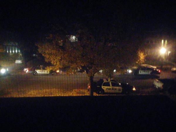 Bluemoonmotel6's tweet photo. Apparently woodward is a wanted fugitive from green bay #4cops http://t.co/jKiPi5gSoo