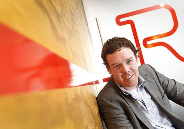 idealogmag's tweet image. Inside: @RunTheRed