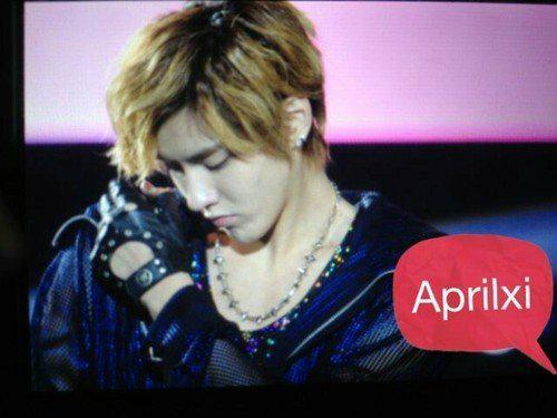 WYF_MyDaddy's tweet photo. 121028 #WuYiFan ย๊ากกกก!! พยังแปลงย่างง เหล่ามาติ๊เข้าฉิงย่างปะป๊าฉะแย้ววว ⚡💥🔥 #mini2fan http://t.co/oXhavlQ7AI