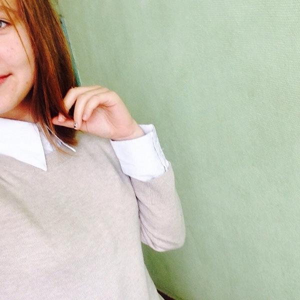 AlInA83490204's tweet photo. Вох я вспомнила про твиттер)
Давно тут не сидела
#снововсемпривет http://t.co/9tVmnGaUYo