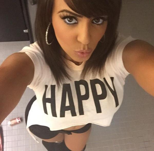 WWEDivasAss's tweet photo. Hermosa #Layla
#Sexy #Diva #WWE #WWEDivas #WWELayla http://t.co/9h2JfgsHw7