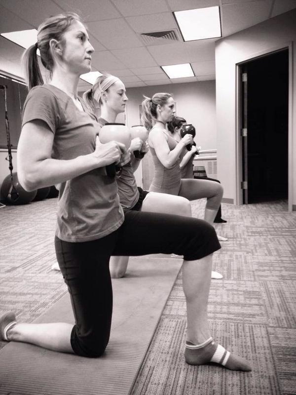 AccelerateF's tweet photo. My definition of #standingstrong! #highperformancelife #fitness #health @SPORTCHIROPLUS @ericdixon1 http://t.co/hSqcCMkSQG
