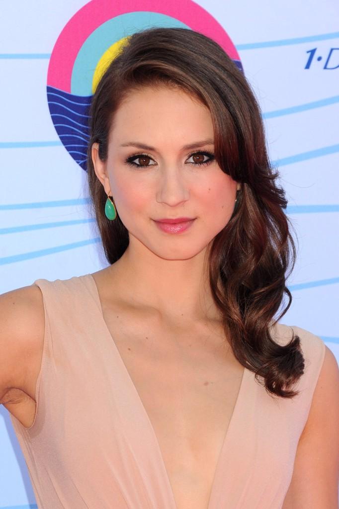 Happy Birthday to the stunning and brilliant Troian Bellisario!! Have a fab day, love you loads  