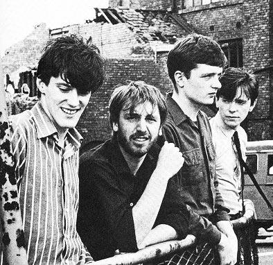Stephen Morris was born on 28 October 1957, A drum machine from and Birthday. 