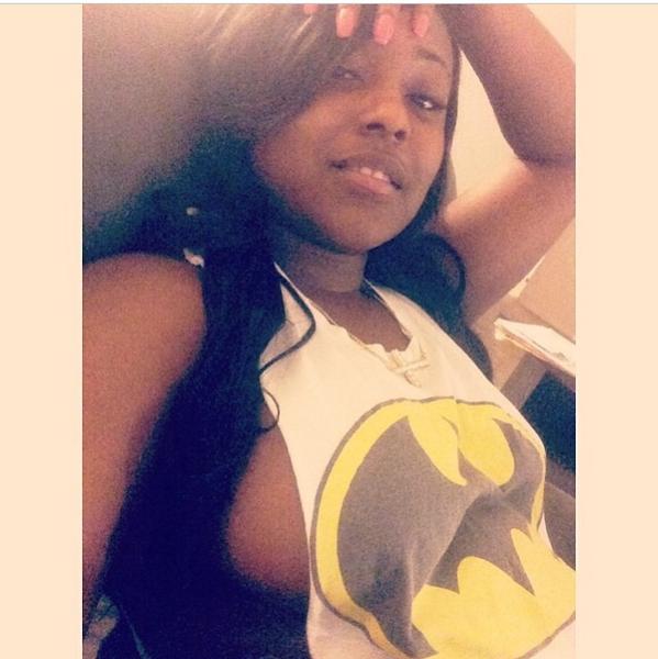 picture No Bra Selfie twitpic a selfie wearing no bra http