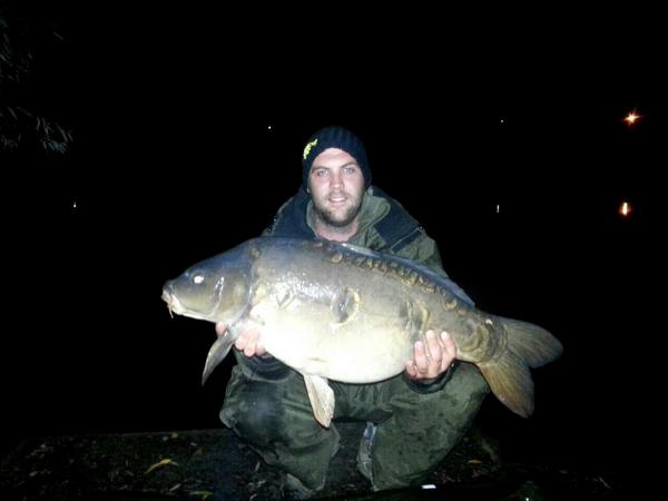 K3nny1987's tweet photo. 26lb mirror out of @thorpeleafisher on @madbaits #wickedwhites #Thezing http://t.co/Xz39Y4pc1N