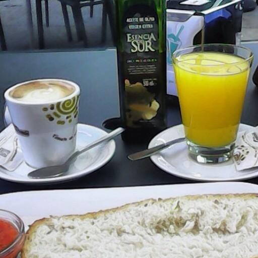 CCondeDuque's tweet photo. ¡Hay que empezar bien la mañana! http://t.co/gKTDJDxOuk