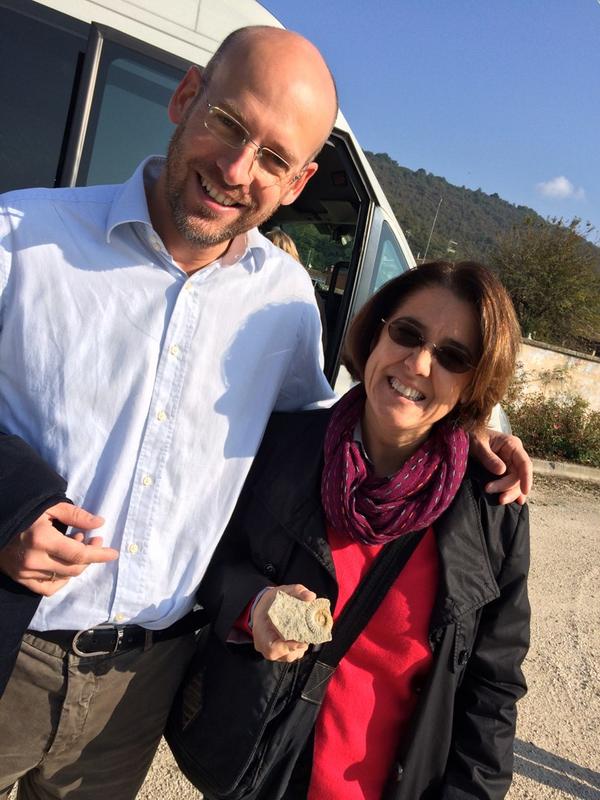 Abbiamo trovato un altro #fossile <a href="/SCamilucci/">Stefano Camilucci</a> #lavalle <a href="/barabanti/">Marco Barabanti</a>