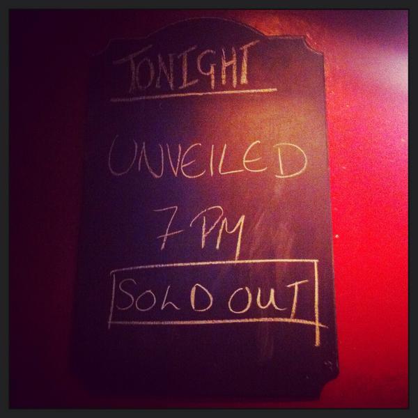 Carrie_Nicole31's tweet image. Woop, @WrtnFoundations debut show was a sell out! Well done to all, felt so privileged to be part of it #happyactor