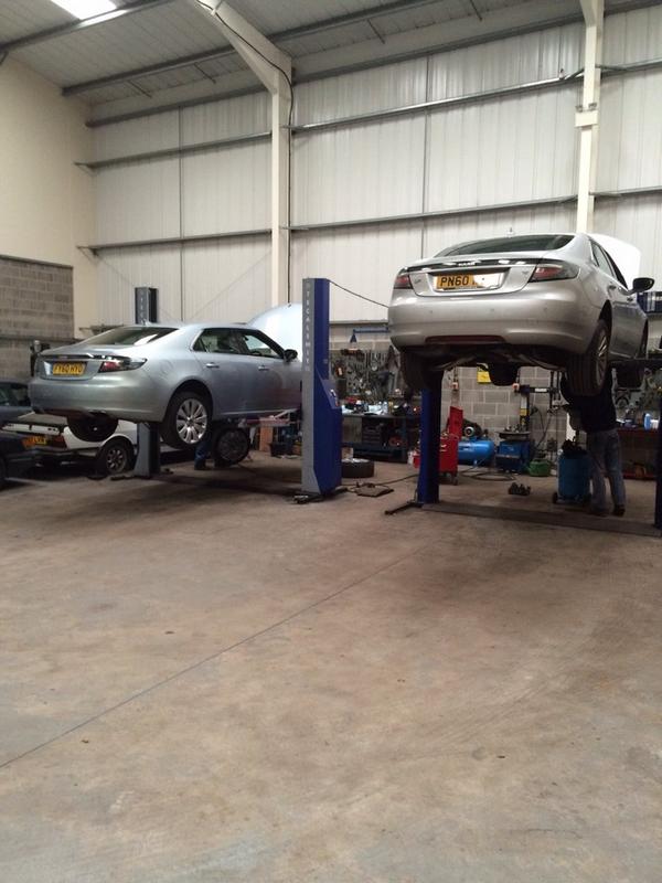 Tim_Hird's tweet image. New Generation Saab 95 service day !!!!!