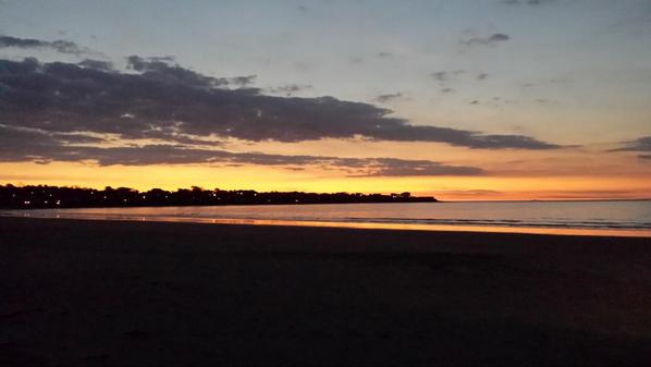 MarkWhitcher's tweet photo. Sunrise over 1st Beach in Newport, RI. http://t.co/LrNiPpmMdB