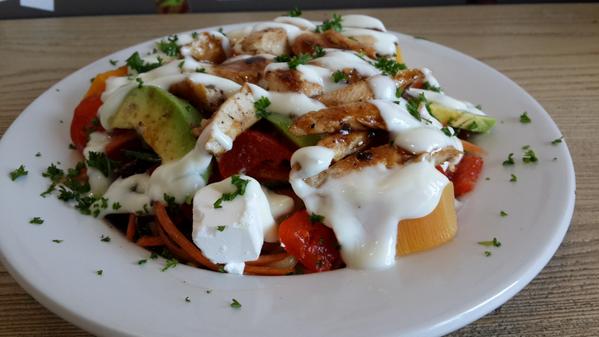 refreshcafedbn's tweet photo. @FoodBlogDBN our fastest selling salad, zesty lemon chicken... mixed leaves, butternut, pepperdews, avo &amp; feta http://t.co/CgJqSZCBlU