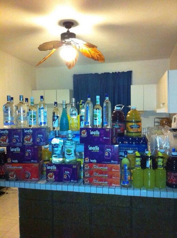 PR_Gets's tweet photo. 🚨🚨GET DEL AÑO🚨🚨

🚨NO SE LO PUEDEN PERDER!🚨
🚨RT🚨

🚨UN COJON DE ALCOHOL!🚨

NOVIEMBRE 7  #N7 http://t.co/kE8kHghto1