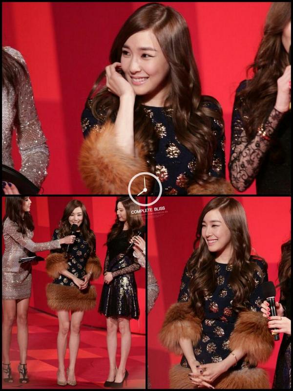 [PIC][28-10-2014]TaeTiSeo tham dự và biểu diễn tại "2014 Style Icon Awards" + Giành "STYLE ICON" Bonsang Award vào tối nay - Page 2 B1CEwhZCUAAiMFF