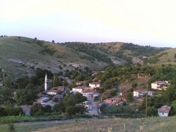 ayhanulass's tweet photo. Kofçaz yollarından istikamet #Edirne .. http://t.co/SkNg9oLqeB