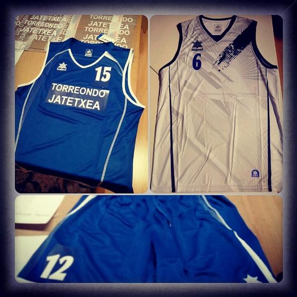 Nuevas equipaciones Unkinako senior masculino en proceso...