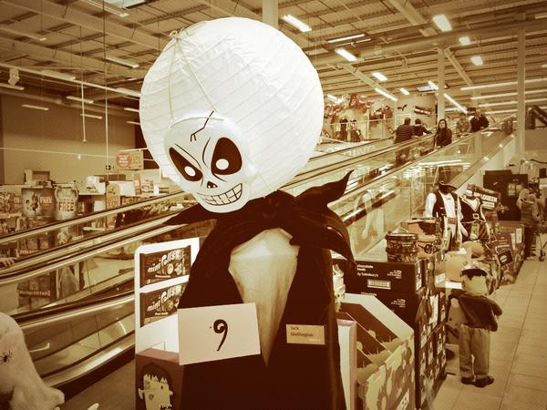 PaulS_WH's tweet photo. Colleagues at @sainsburys Leigh were asked to make our skeleton mask even more scary. Here's what they did #N07JS http://t.co/qdFz3XpwUj
