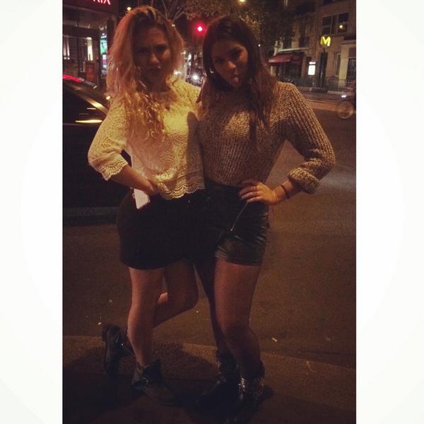 Saaaaaaandra's tweet photo. last night with my love @eva_pinto7 👭💥🎉 http://t.co/kYi7nSxuZn