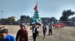 tribunjogja's tweet photo. GUNUNGAN WAJAN Meriahkan Kirab Sidokabul 

http://t.co/k5ikA14oOs | http://t.co/dW4D9bczo6