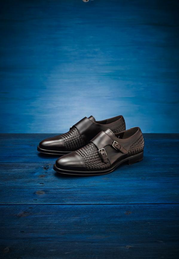Ferragamo's tweet photo. A European Icon: The #Monkstrap crafted in artisanally woven leather. http://t.co/e2Fpstx8Tp http://t.co/WnYNEKIOgR