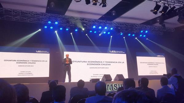 AndradeMkt's tweet photo. Cristián Larroluet nos habla sobre las tendencias económicas en Chile y el mundo #SBF2014 http://t.co/vpIe2mFnvy