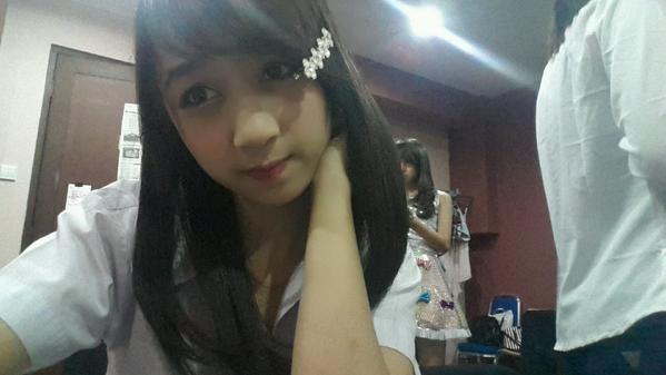 ayanashb0306's tweet photo. Bangunnn tdr heheheheh 
Tadinya cuma mau tidur tiduran aja eh malah ketidurannnn(?)hahahaha http://t.co/UVFWNg1Cg3
