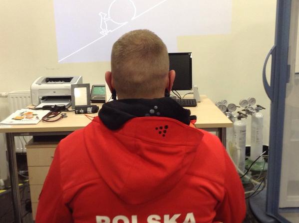 DobrowolSkiJ's tweet photo. Jędrzej Dobrowolski @DobrowolSkiJ z Julią Chomską @PsychoKomfort w #DynamoLab http://t.co/HPXrrERhrF