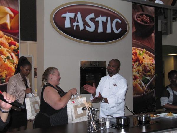 tasticricesa's tweet photo. Lots of prices were up for grabs! #GFWS2014 http://t.co/AA5dB0olmJ