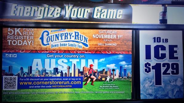 DrStephenPont's tweet photo. Healthy advertising at the pump. Thanks & good luck @cornerstorerun @bigmentoring ! @RRExpress #countryrun2014 http://t.co/arIkSBsVqH