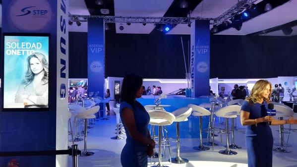 AndradeMkt's tweet photo. @SoledadOnetto es la animadora del Samsung Business Forum 2014 #SBF2014 @SamsungChile http://t.co/PD0jEzCIhG