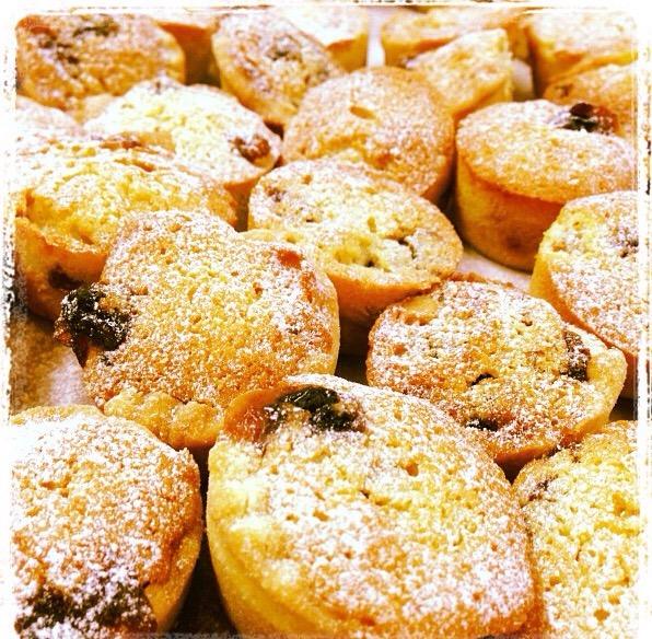 The chefs are busy in the kitchen today getting ready for silly season! Only 57 days to goooo! 😁 #mincepies #darwen