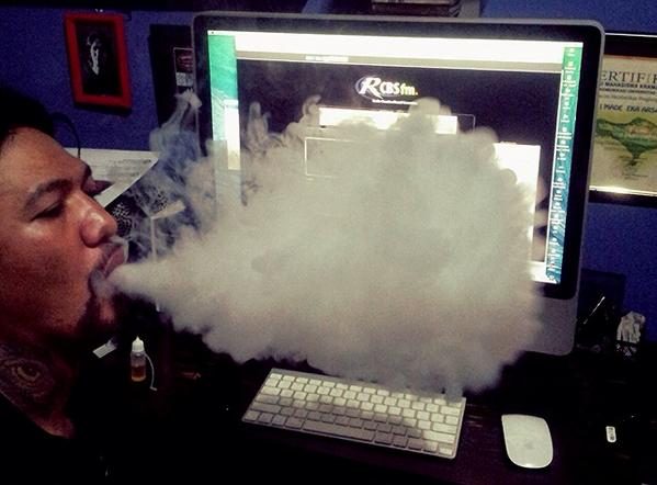 baliekarock's tweet photo. I am on the clouds deck of @RCBS_FM http://t.co/fgvAgf40n5