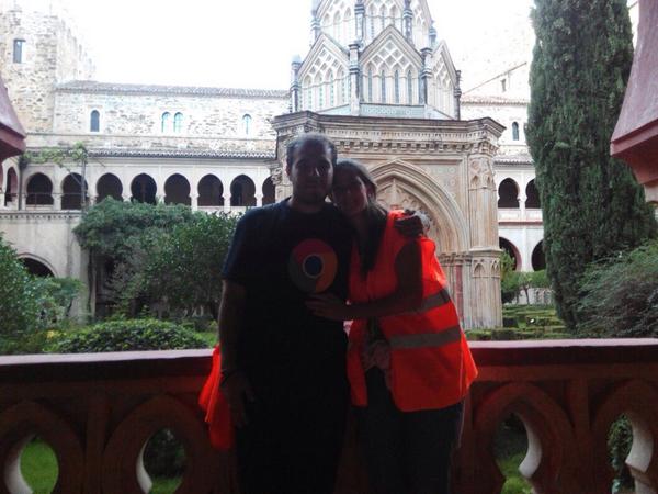 marta_pr94's tweet photo. Recordando y reviviendo momentos pasados y bonitos 😁 @Josue_Gracia_ http://t.co/cE806zelM9