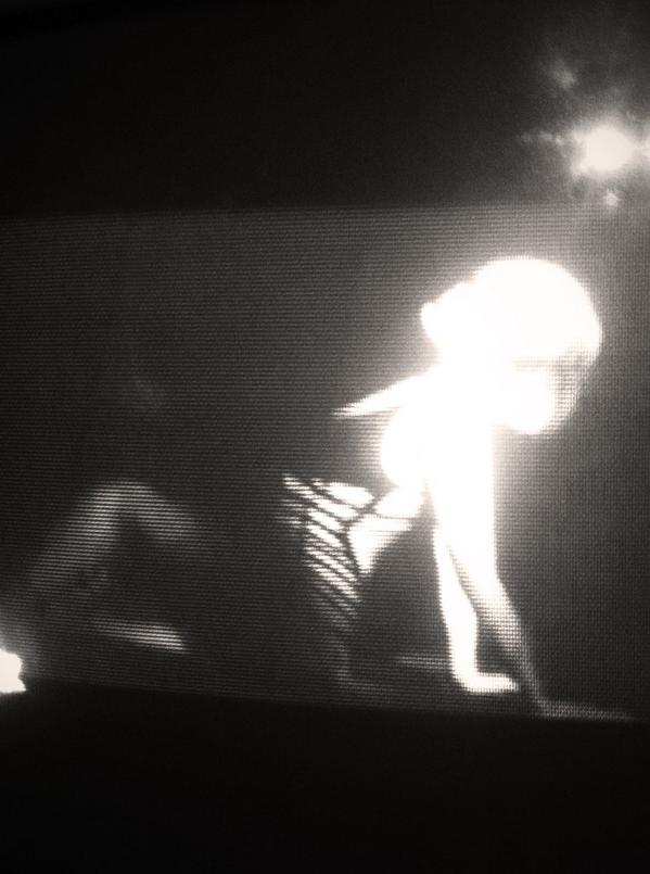 mcristianxd's tweet photo. @RitaOra  eres un asco 
Copia de @Rihanna #diamonds <3 http://t.co/bAxkwIuIlt