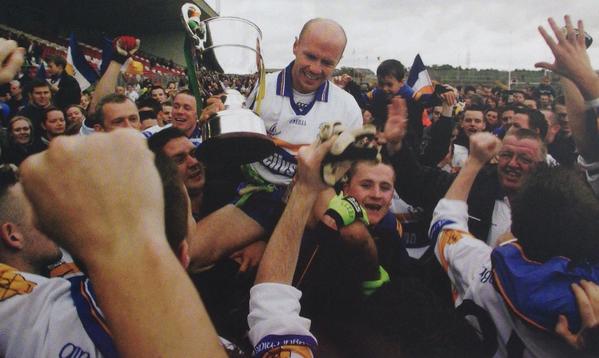 gaanostalgia's tweet photo. Peter Canavan celebrates with supporters after Errigal Ciaran win 2006 #Tyrone SFC #gaa #nostalgia http://t.co/f0ASX4ecmj