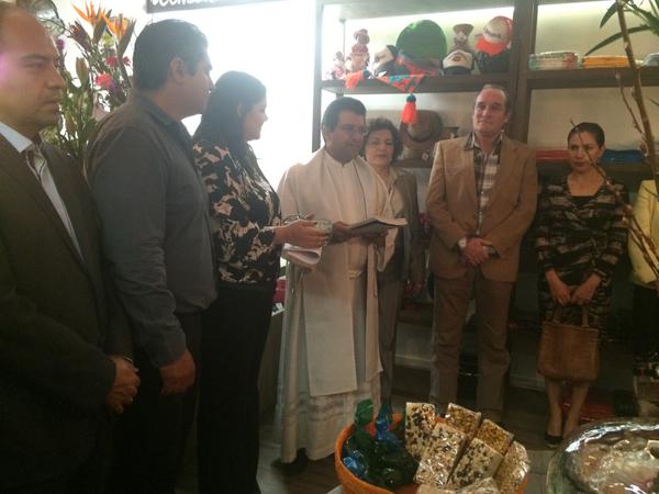 lovindgo's tweet image. Buen día! les compartimos una foto de nuestra emotiva inauguración Visitenos! #Durango Negrete 400A /