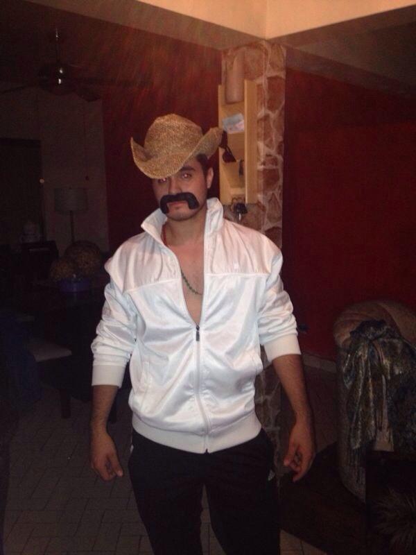 sylviaolivas's tweet photo. @CaboWear mi.hijo http://t.co/RXHOmbFzu7