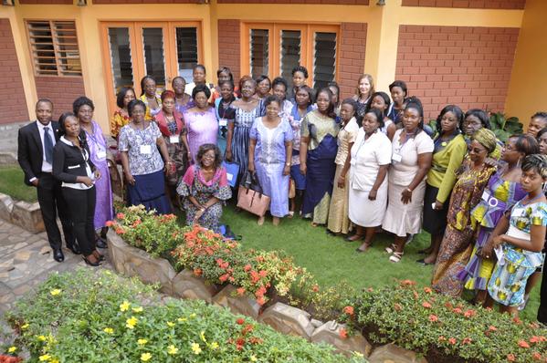 WANEP-Bénin renforce les capacités des femmes sur la médiation
bit.ly/1wyu31p