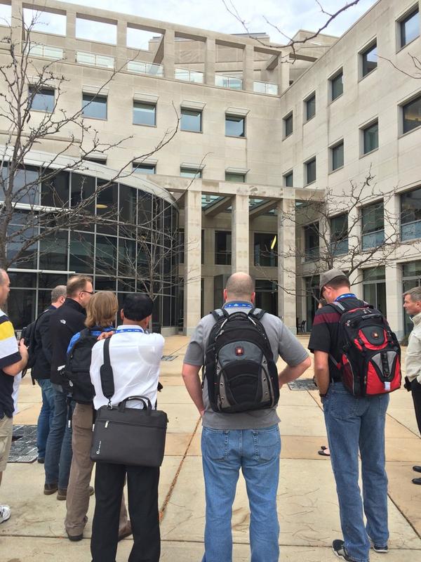 Angela_Stark's tweet image. @GlobalNOCSvcDes tour at #TechEX14