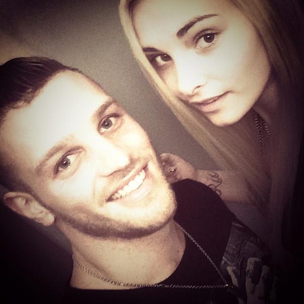 Cha_LMAR's tweet photo. Bonne soirée tout le monde 😘 @Jochtis 😘 http://t.co/dt5hRgnFYB
