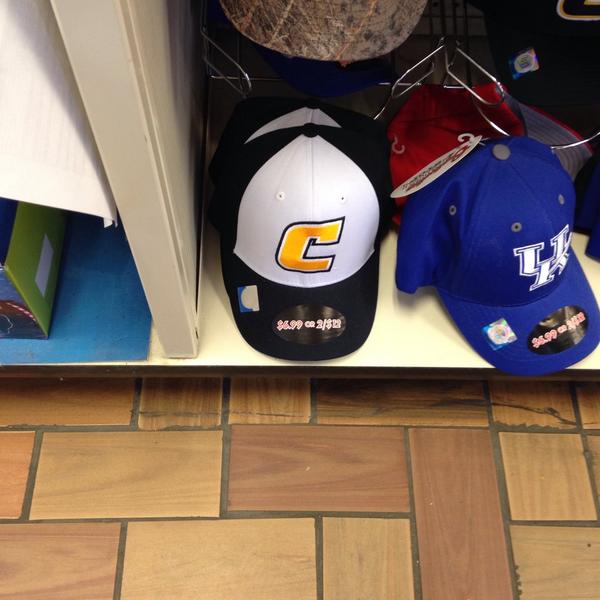 UTCMiddleTN on Twitter "Cookeville gas station repping the mocs http//t.co/OKnxefHYFq"