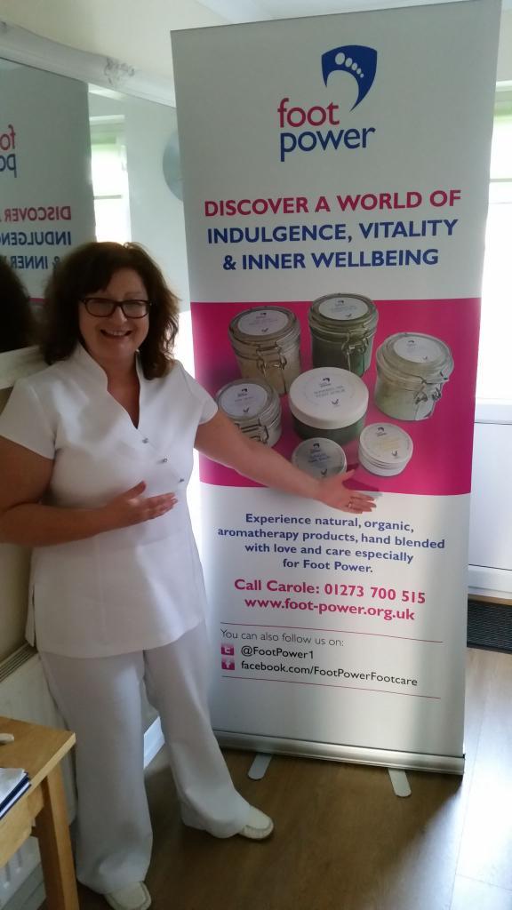 InfoOlley's tweet photo. Carole is pleased with her new roller banner http://t.co/hOBoNl93cS