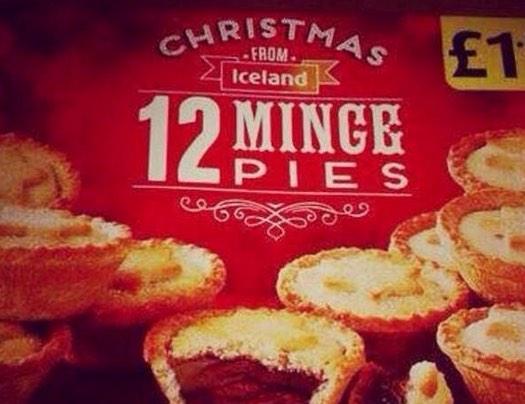 UtterlyInterest's tweet photo. I guess this is why @MrPeterAndre goes to Iceland. #Mingetastic http://t.co/jBNZZbNo38
