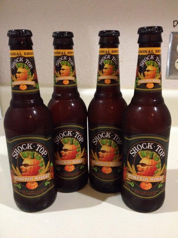 AnniesTopeka's tweet photo. Fall Beer of the Month: Shock Top Pumpkin Wheat! 🎃🌾🍺 http://t.co/QBvYGH01Nb
