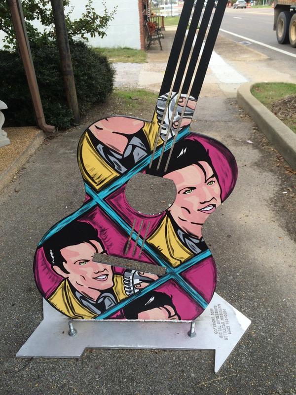 At #elvispresleybirthplace <a href="/telvispresley/">Elvis Presley Quotes</a> @TEaMPLAyaRSyaya <a href="/just_pork_chop/">theporkchopexpress</a> <a href="/BEnNnFRANKLIN/">FRANKLINnBEnN</a> <a href="/bnanceywaynelee/">INDIanaCA COLLINS</a>